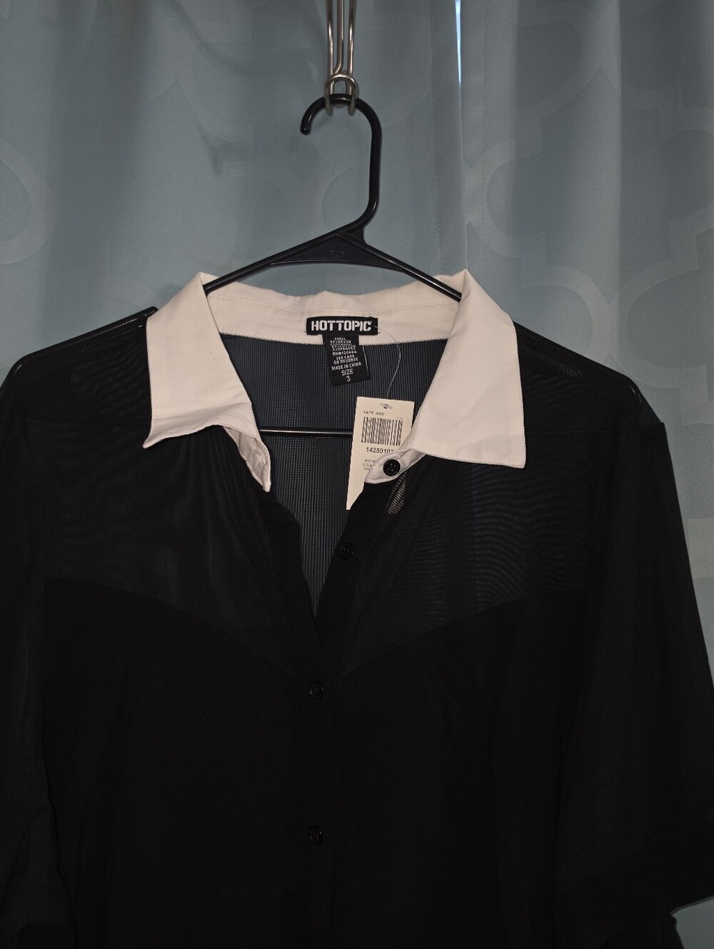 Hot Topic Sheer Top - Picture 2 of 6